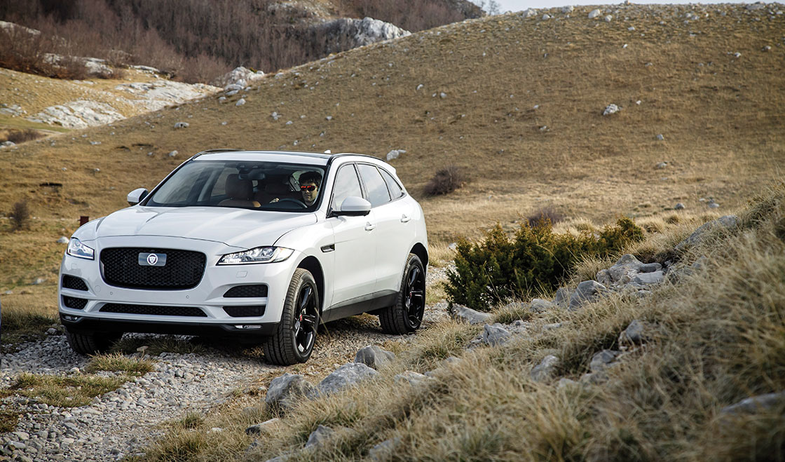 2017 JAGUAR F-PACE 20D AWD