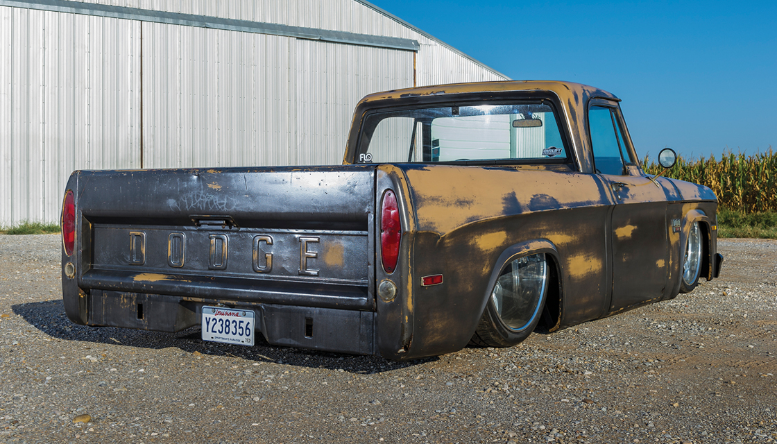 1970 Dodge D100 Sweptline