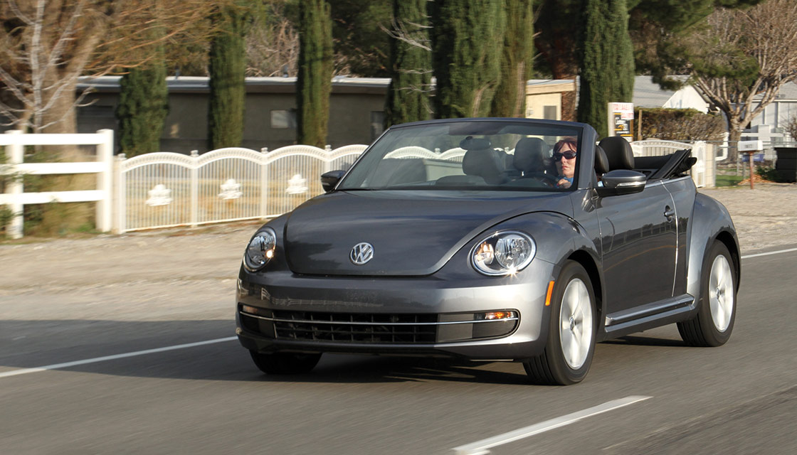 2013 VEHICLE (As Tested) VOLKSWAGEN BEETLE TDIDIES