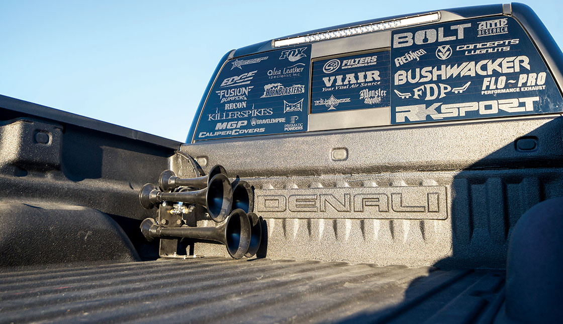 2015 GMC DENALI 2500HD 6.6L V8 DIESEL CREW CAB SHO
