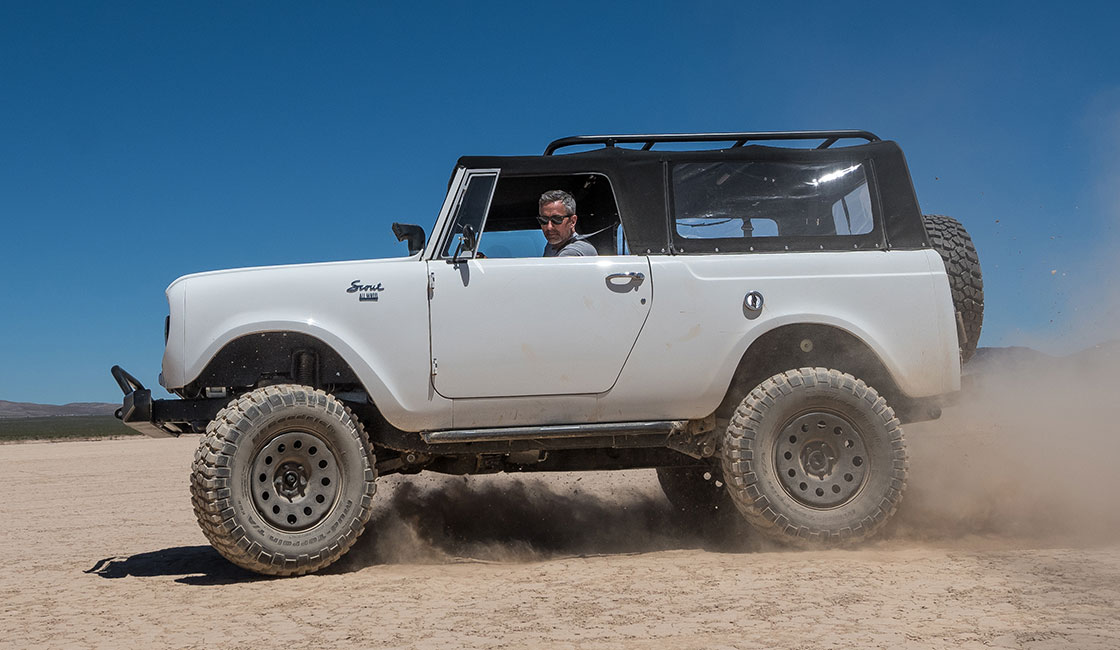 NEW LEGEND 4X4 1967 SCOUT 800