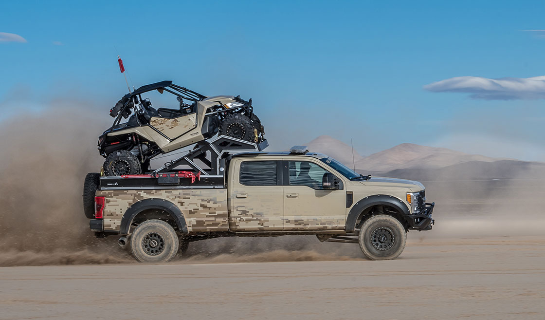 2017 Ford F-350 Lariat (Diesel, 4×4, Black, 4 Door