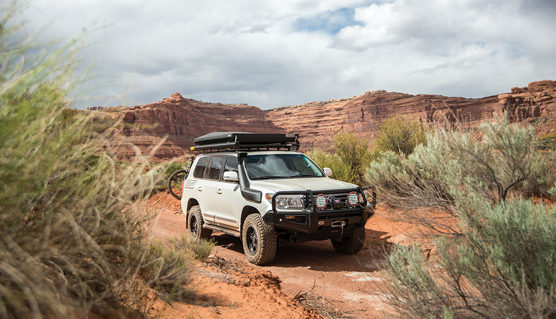2013 Toyota Land Cruiser 200 Series
