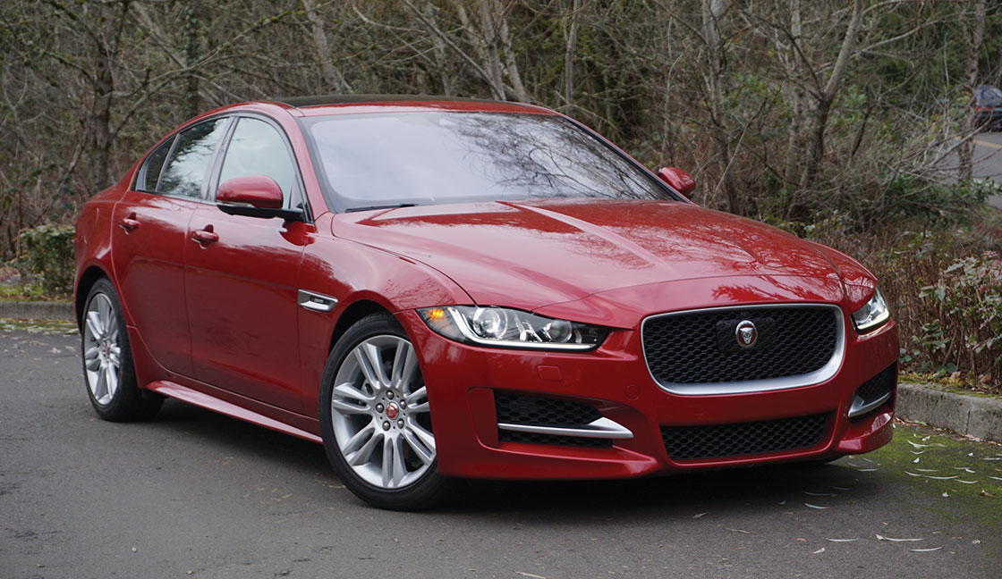 2017 JAGUAR XE 20D AWD