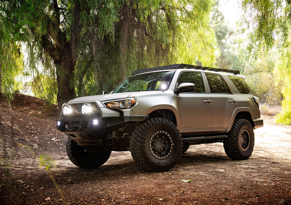 2018 TOYOTA 4RUNNER SR5 4WD
