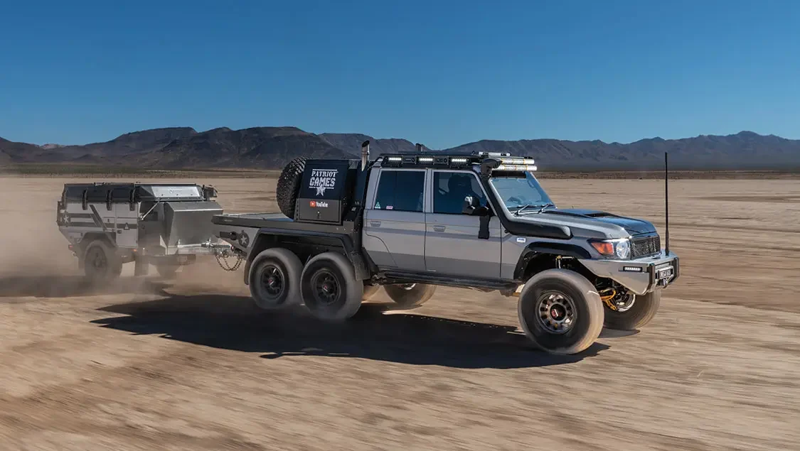 Patriot Campers Mega6x6 Land Cruiser