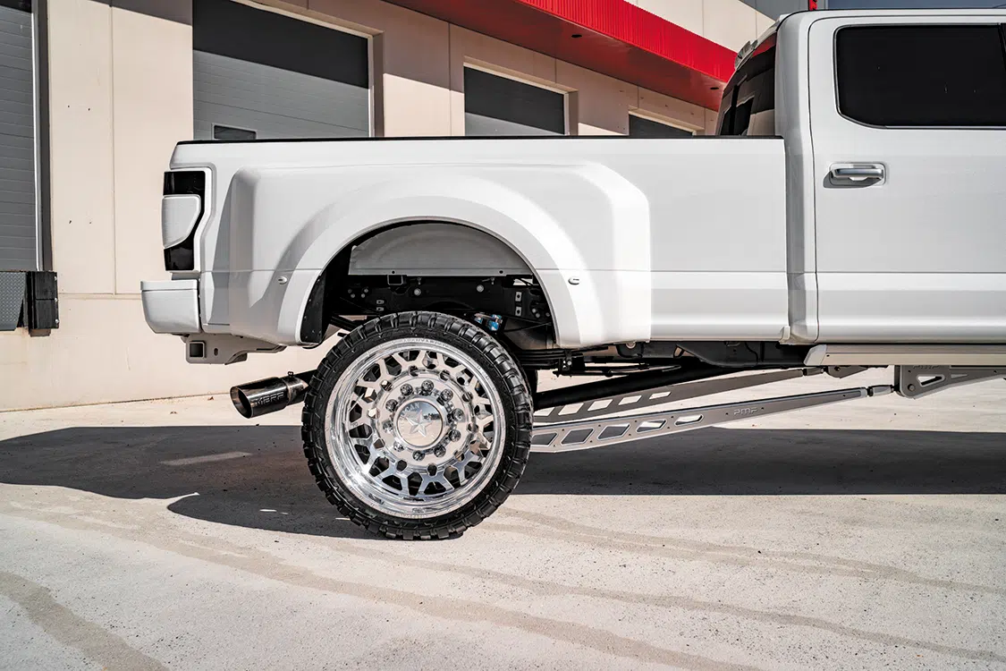 LGND39 Revealed: A Fully Built 2022 Ford F-450